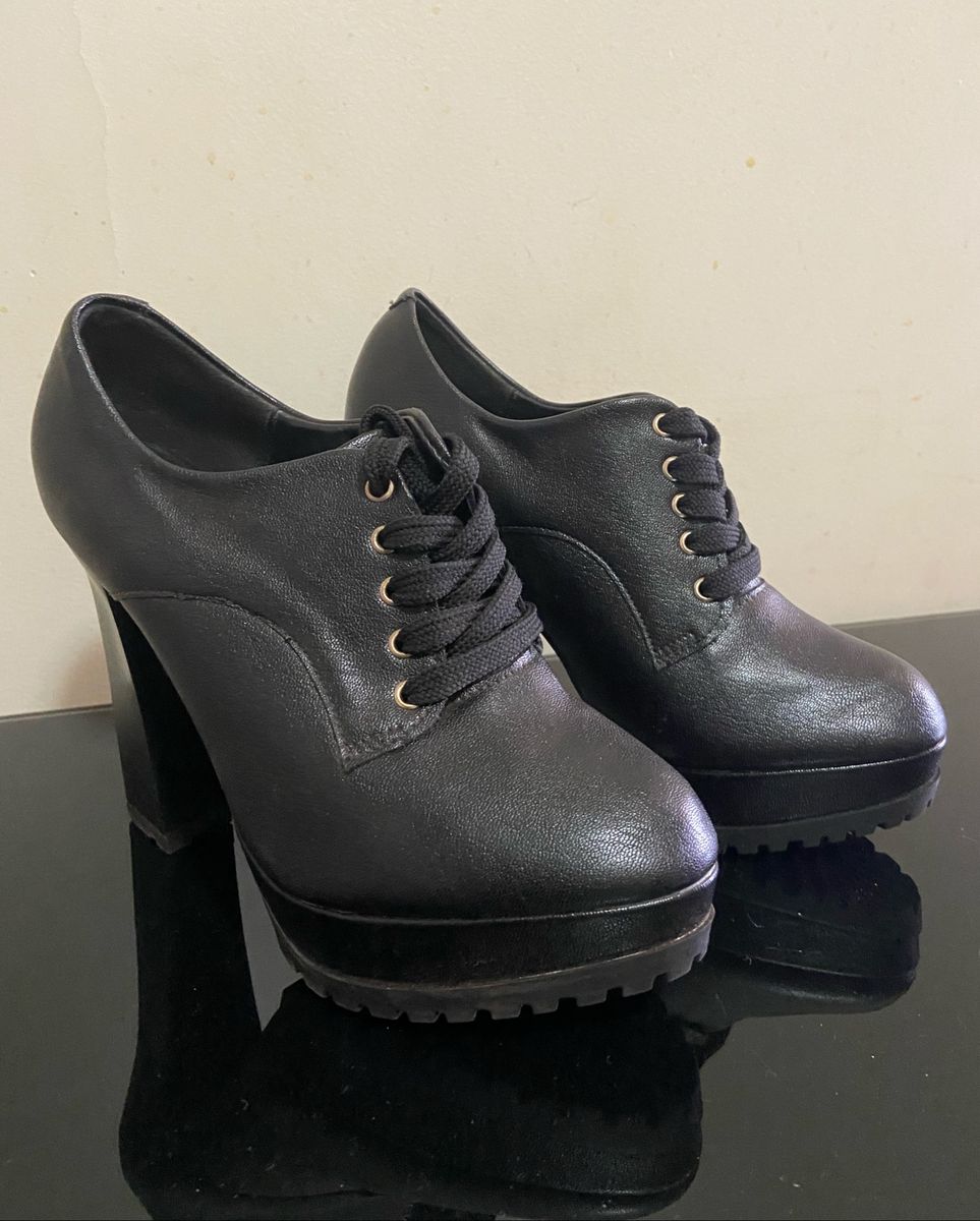 ankle boot vizzano meia pata salto grosso