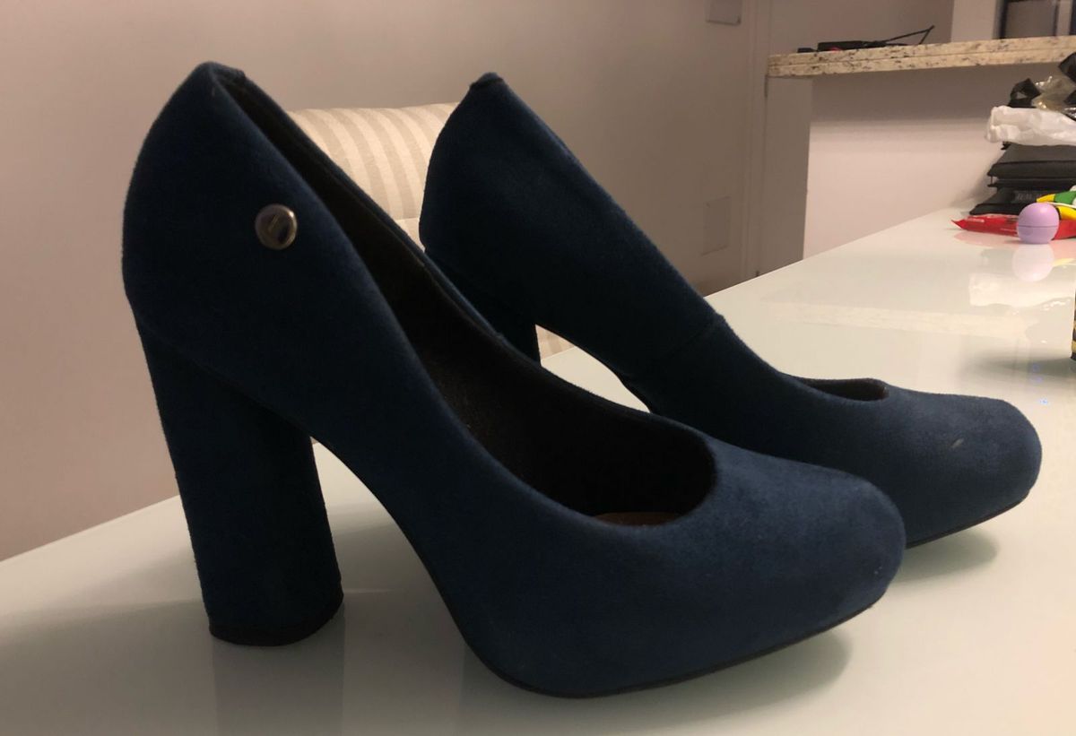 sapato salto quadrado vizzano