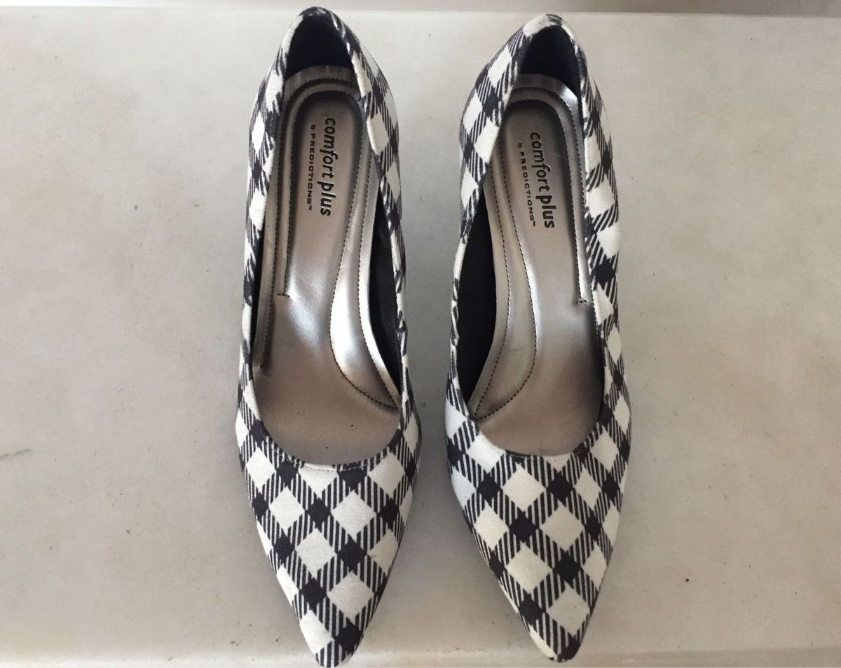 scarpin xadrez