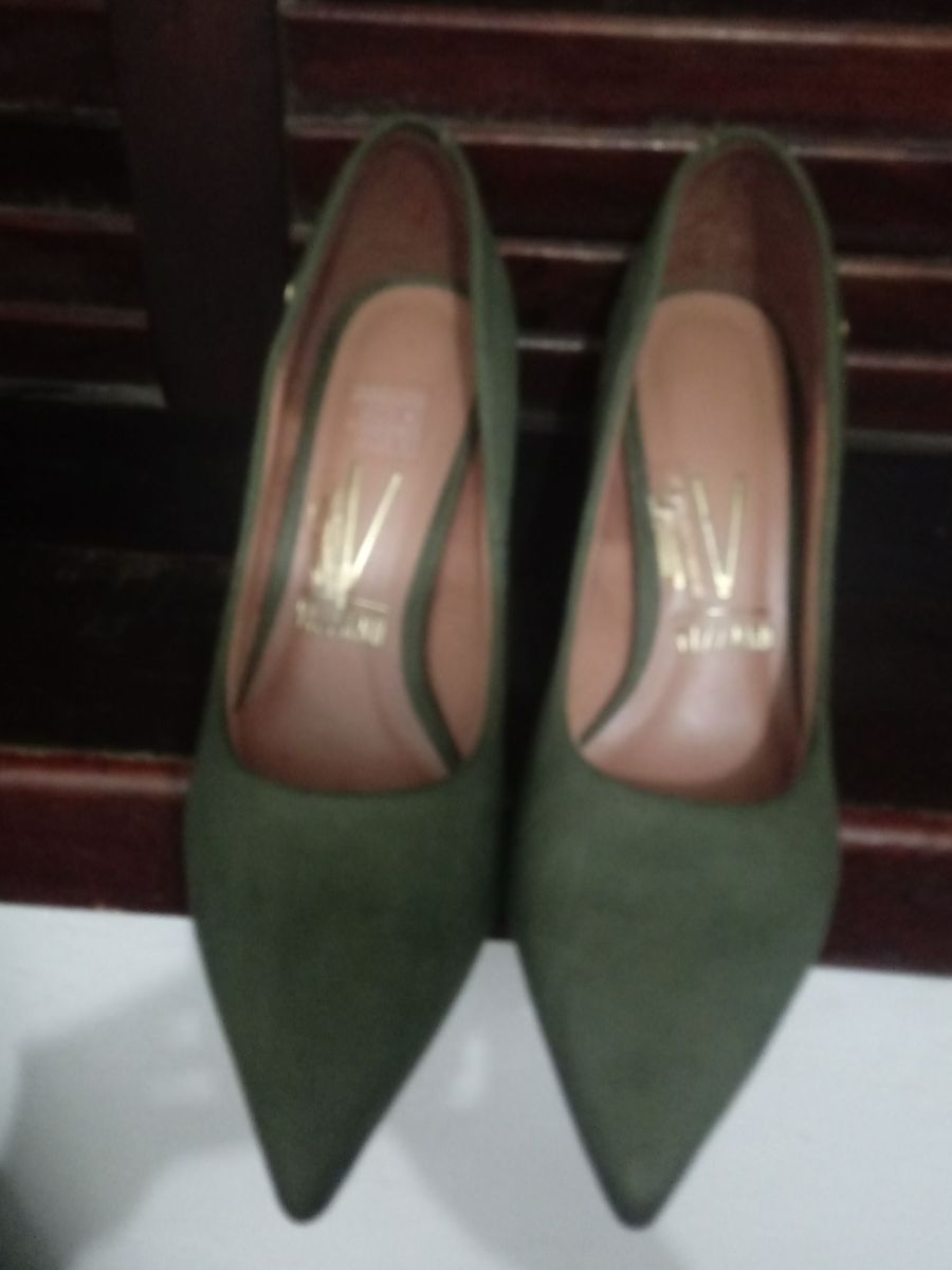 sapato verde musgo