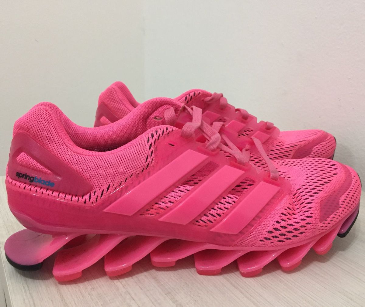 tenis springblade rosa