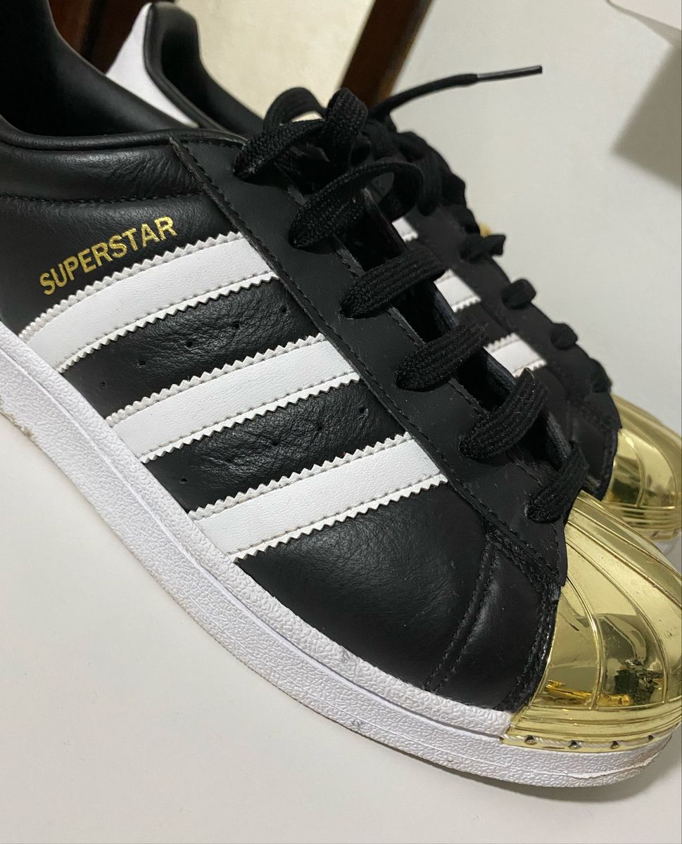 adidas superstar preto com dourado