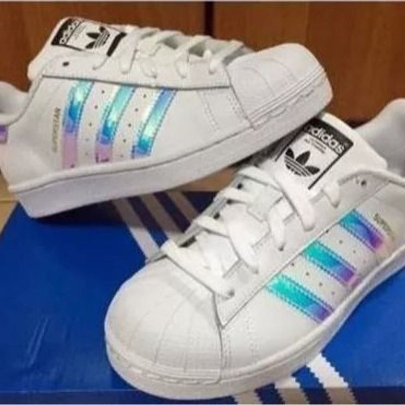tenis adidas brilhante