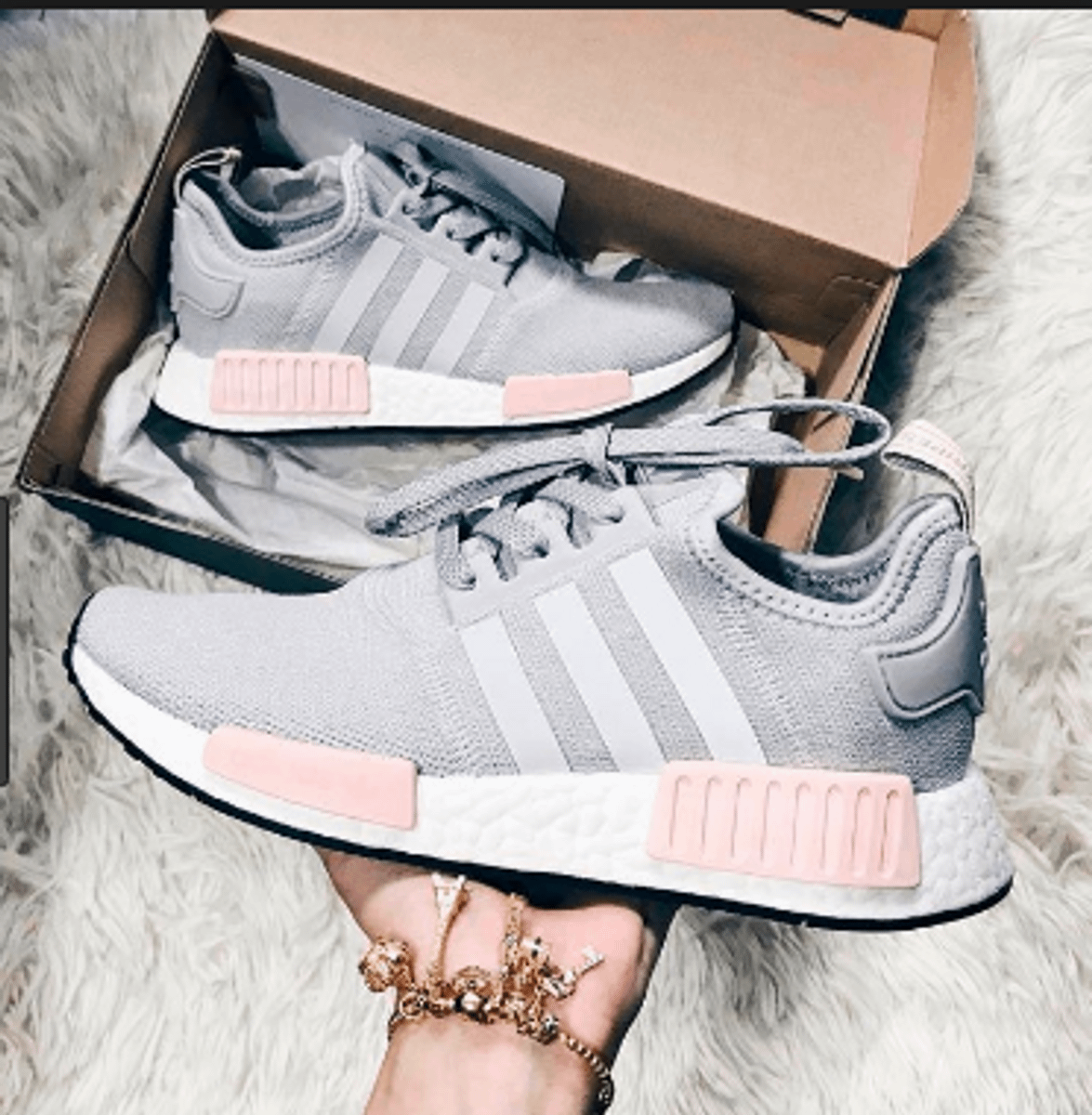 tenis adidas nmd feminino cinza e rosa