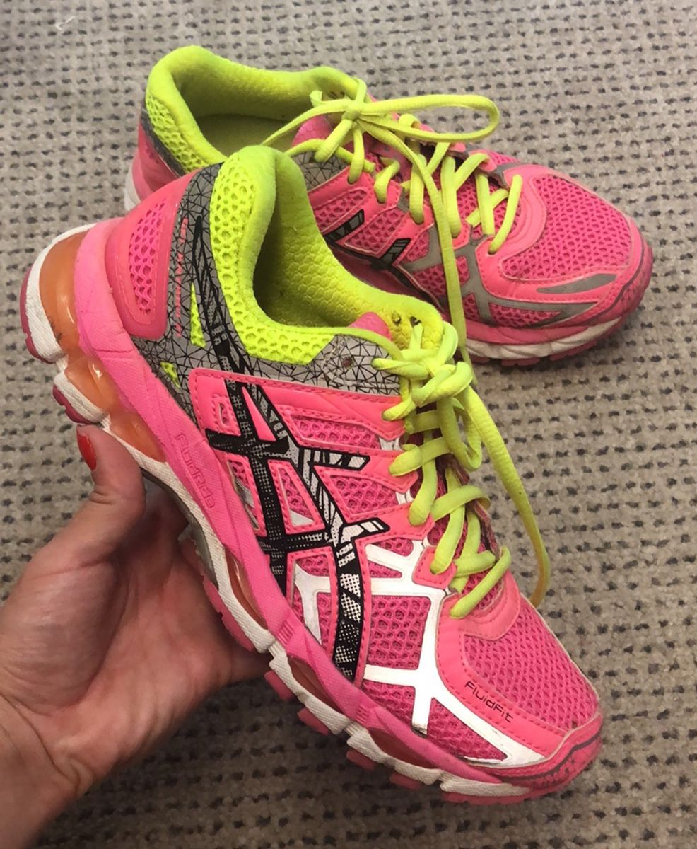 tenis asics usado