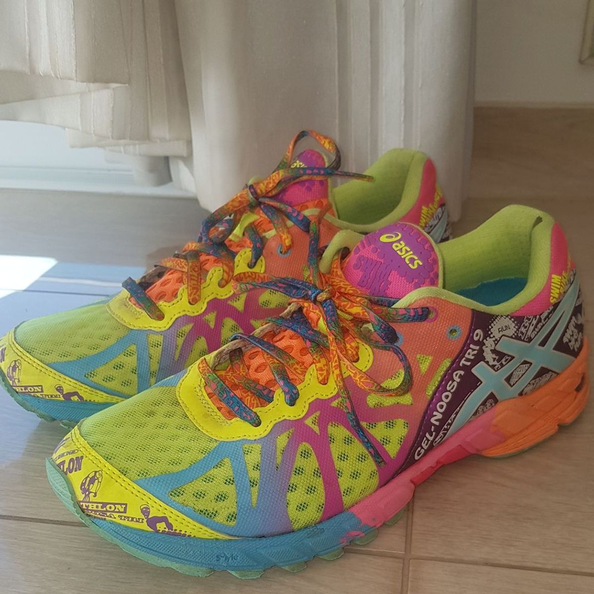 tenis asics noosa tri 9