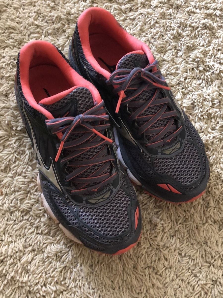 tenis mizuno feminino cinza e rosa