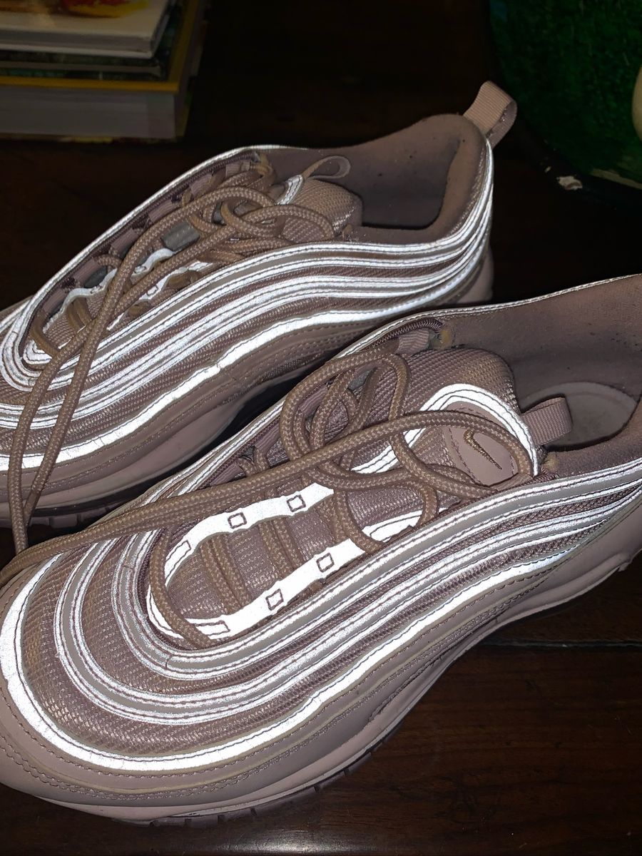 tenis nike refletivo branco