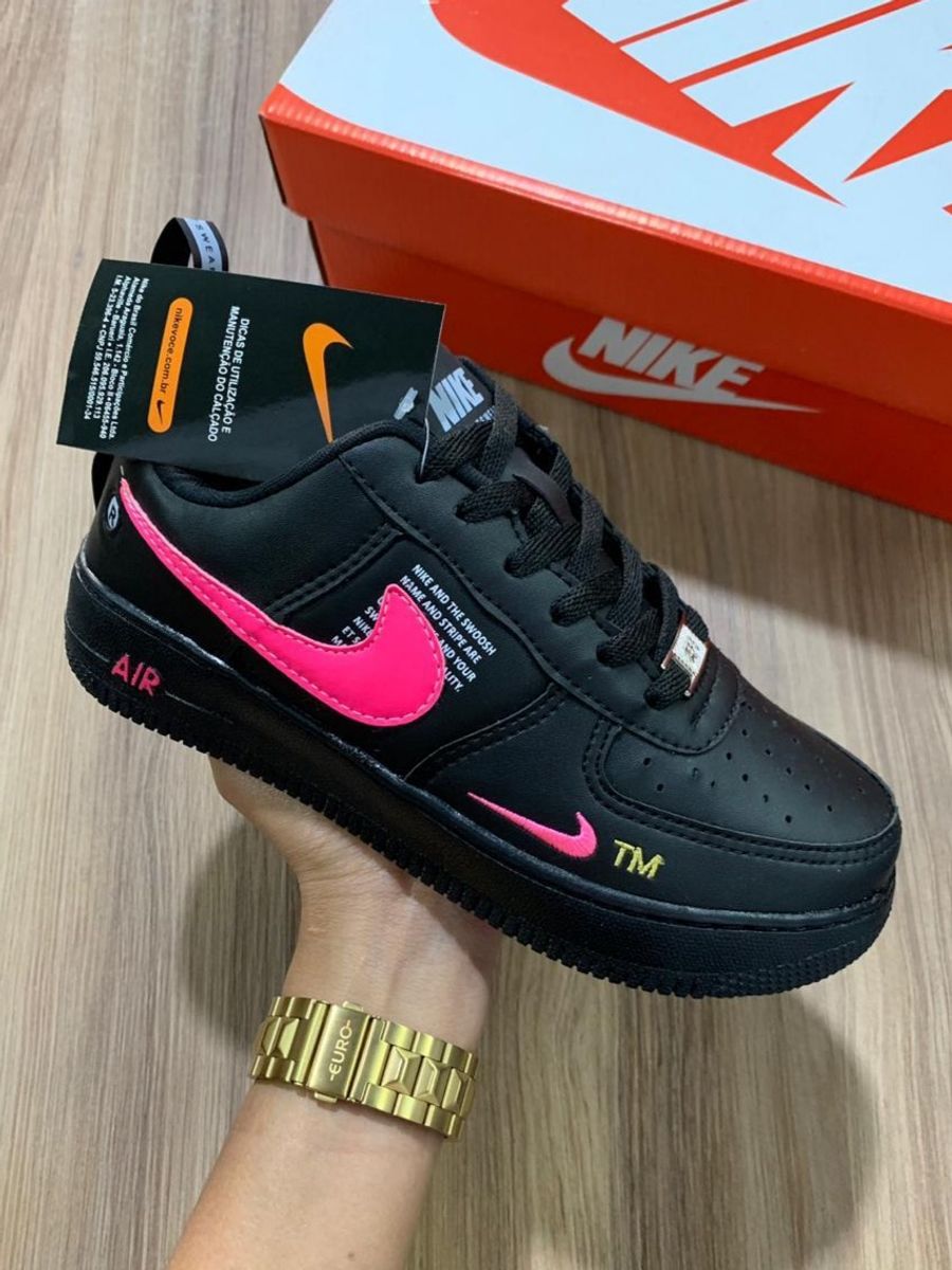 tenis nike air force preto e rosa