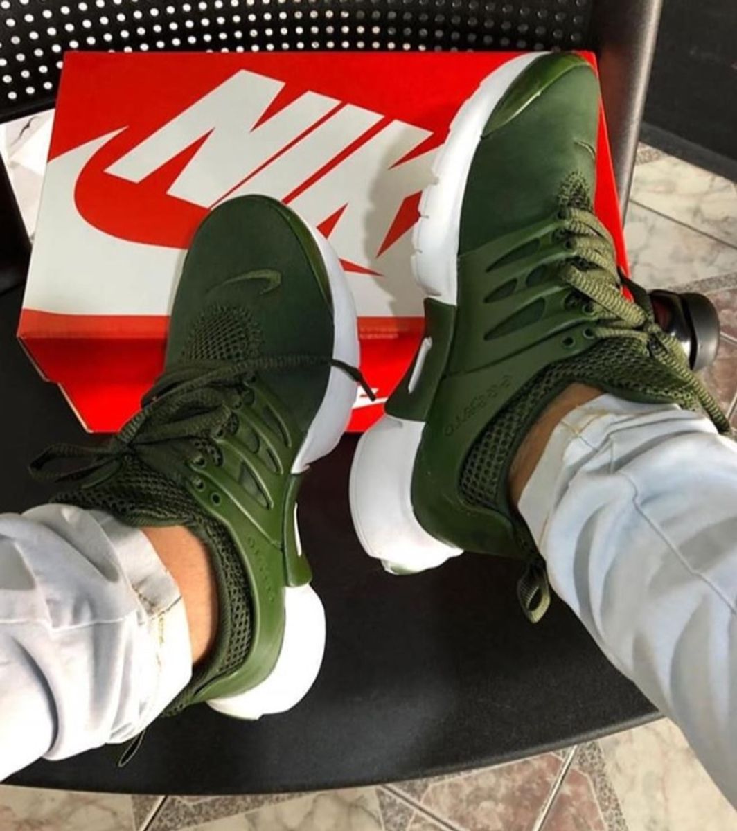 nike feminino modelo novo