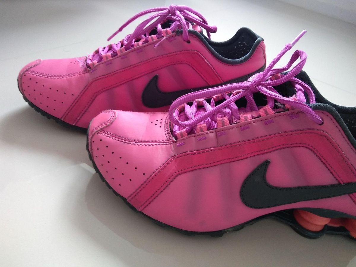 nike shox junior feminino preto e rosa