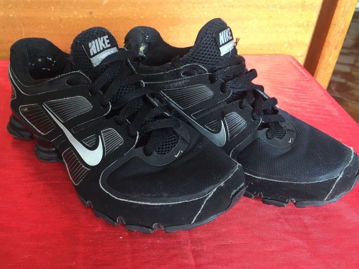 nike shox preto feminino