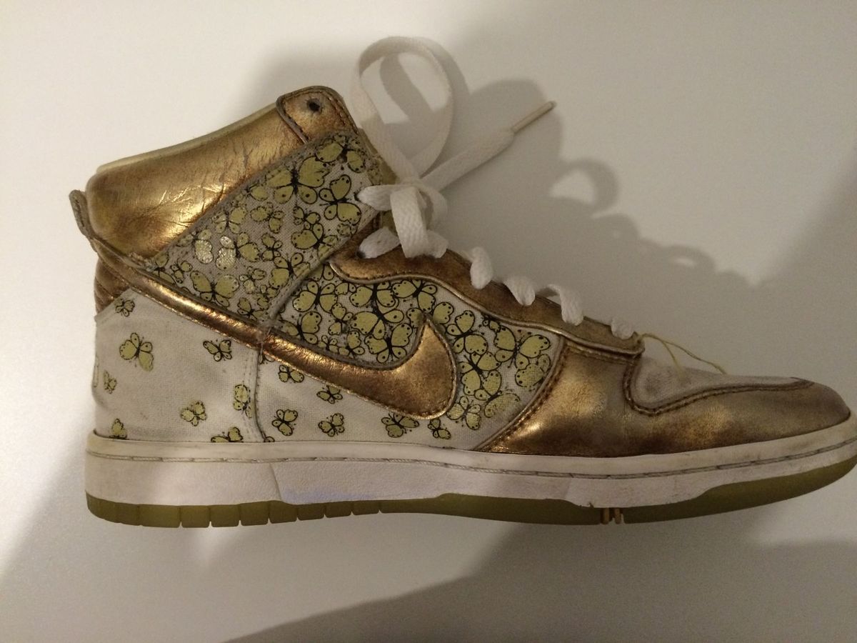 tenis nike dourado cano alto