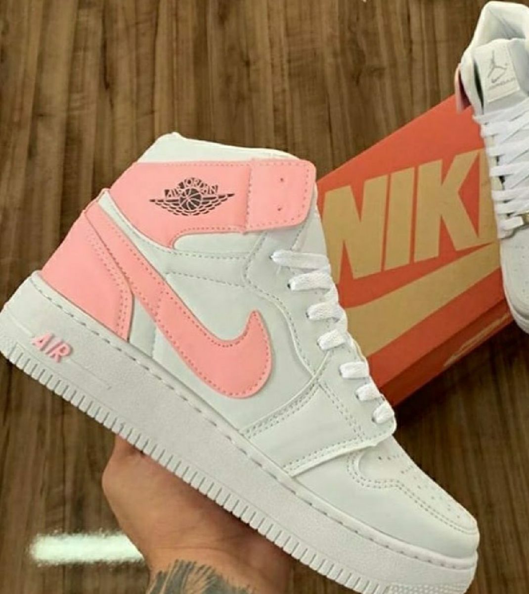 tenis nike rosa botinha