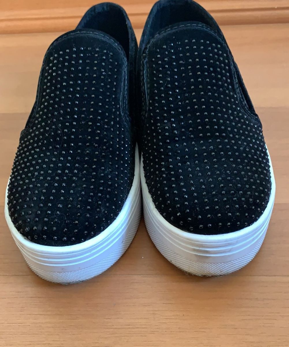 tenis slip on prego