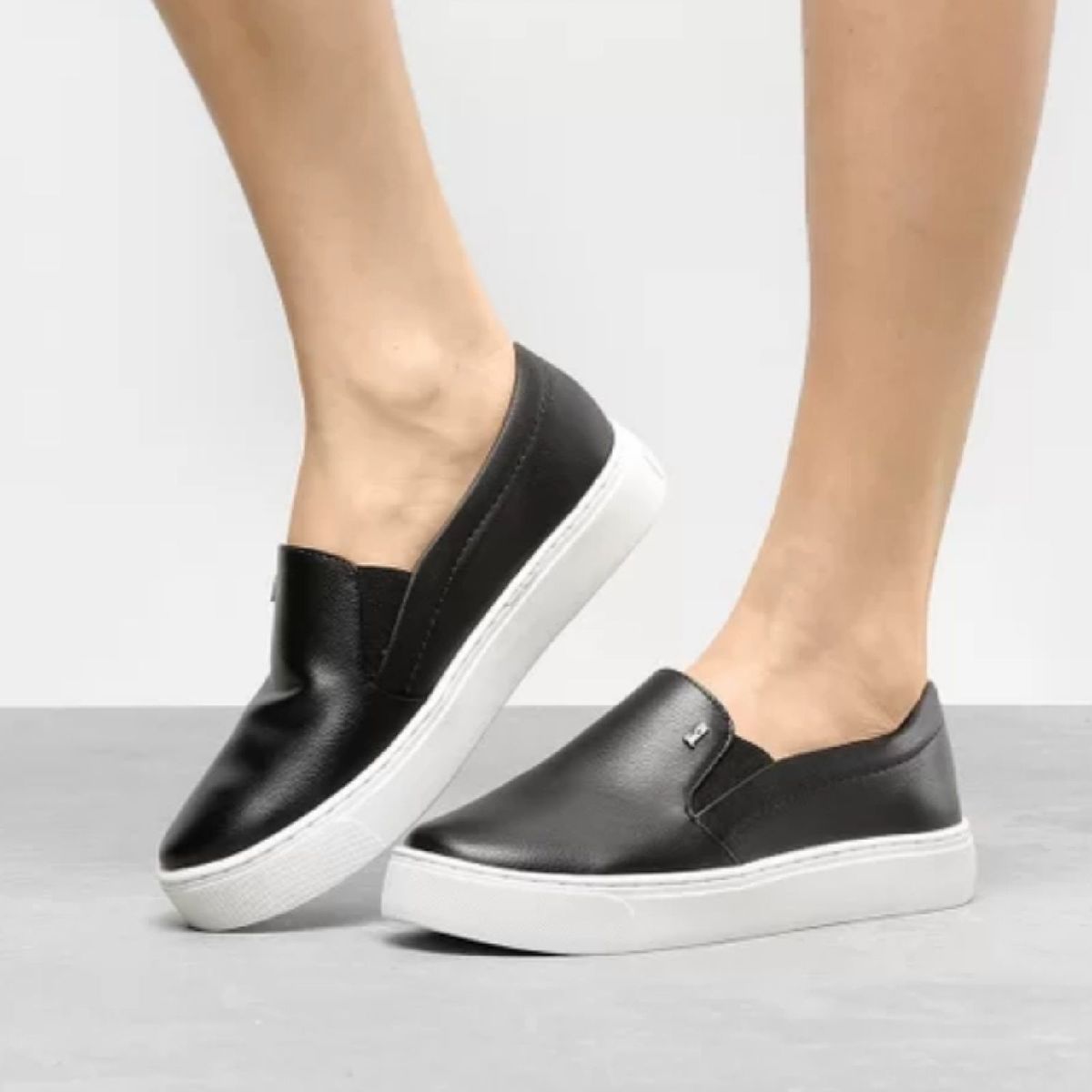 slip on santa lolla caixa alta