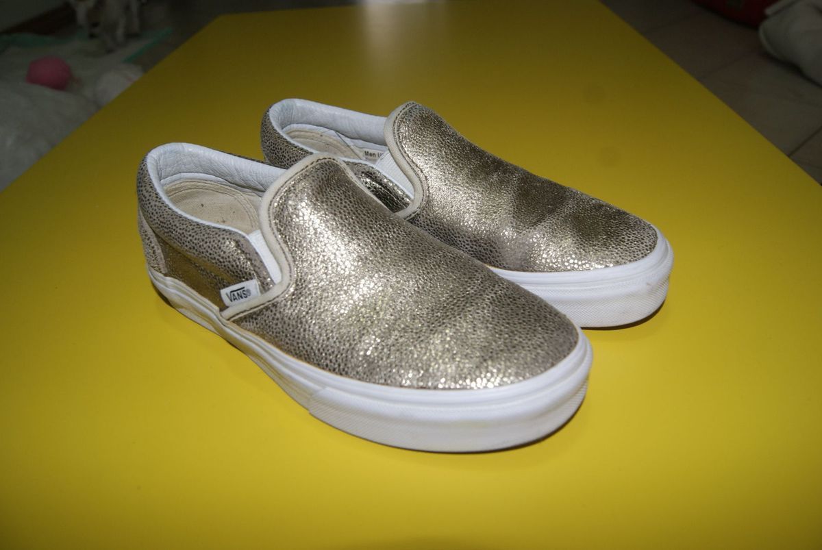 tenis vans feminino dourado