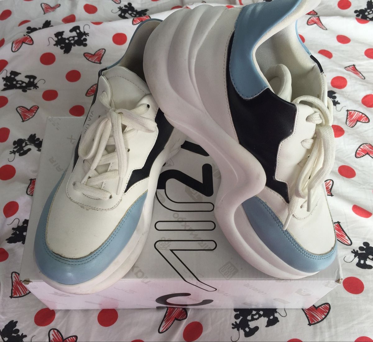 tenis chunky via uno branco