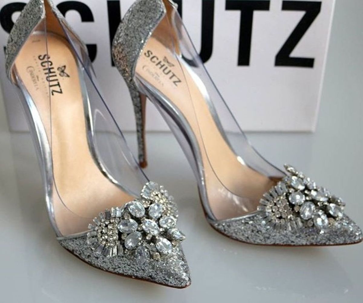 scarpin cinderela schutz