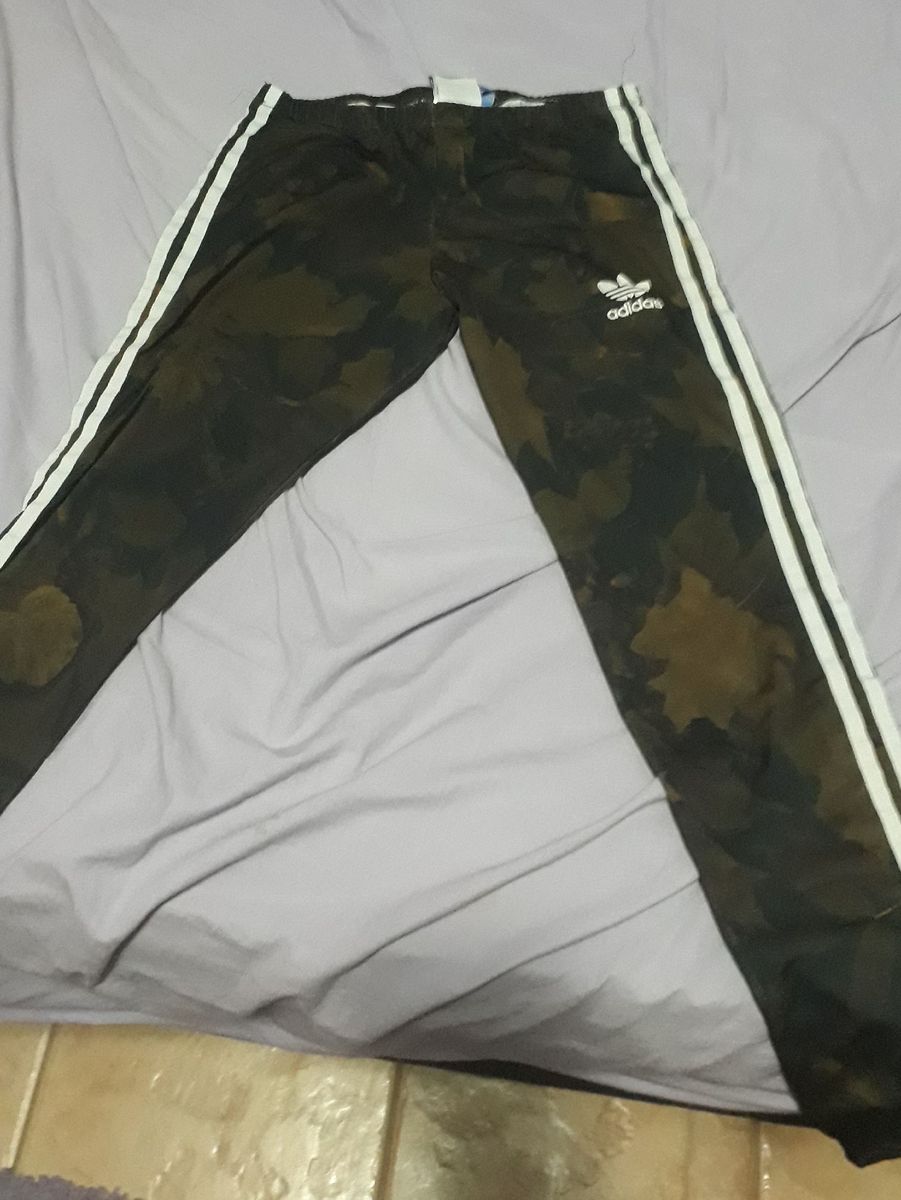 legging camuflada adidas