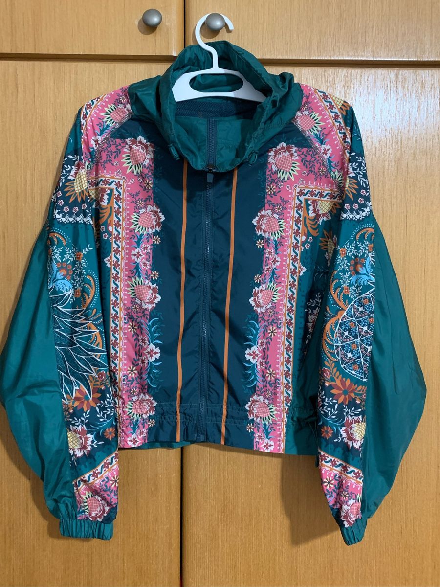 jaqueta corta vento farm