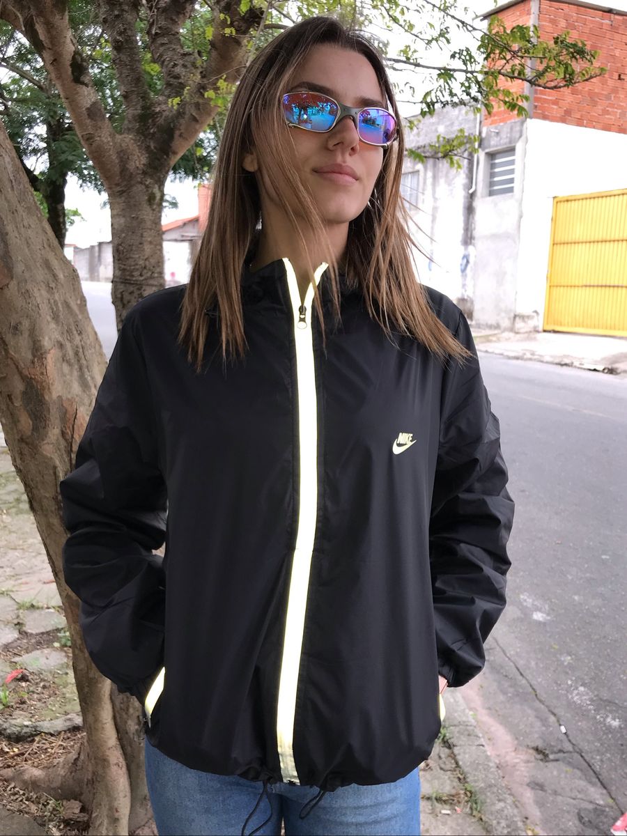 jaqueta corta vento nike feminina rosa preta impermeável