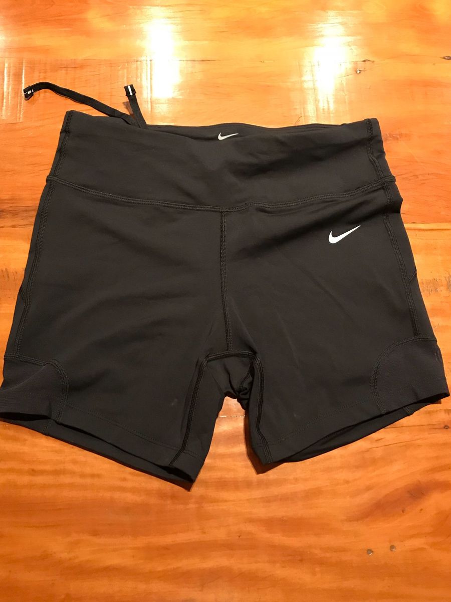 short lycra nike feminino