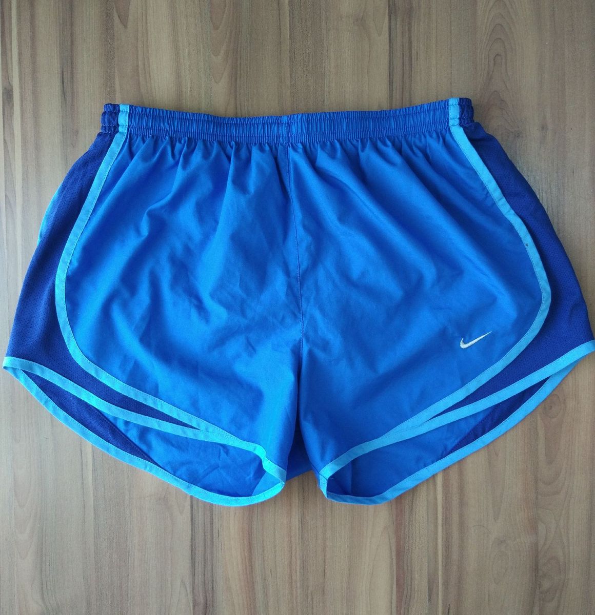short nike feminino dry fit