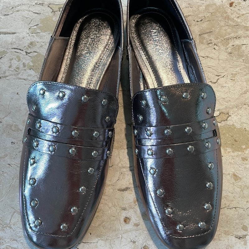 Mocassim Arezzo Prata Velho em Couro Sapato Feminino Arezzo Nunca Usado 91881805 enjoei