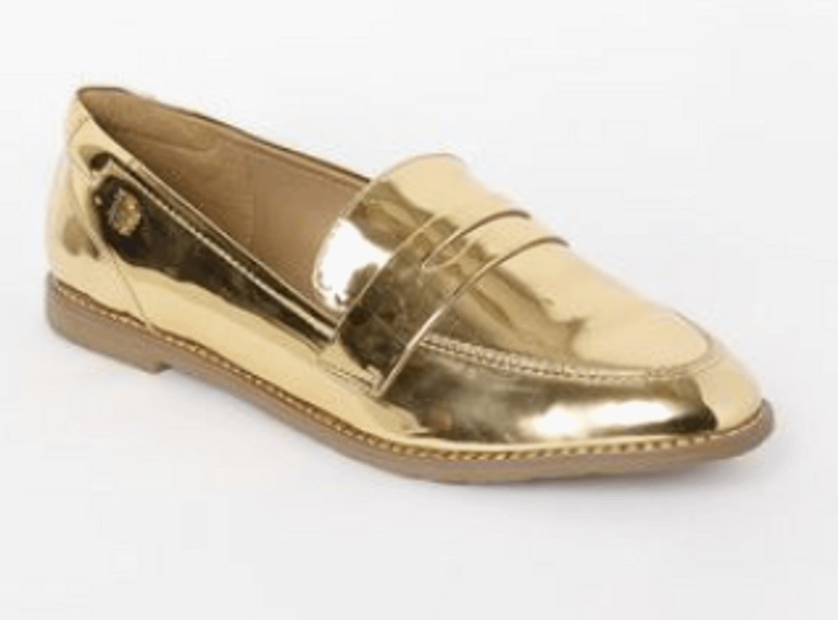 mocassim feminino dourado