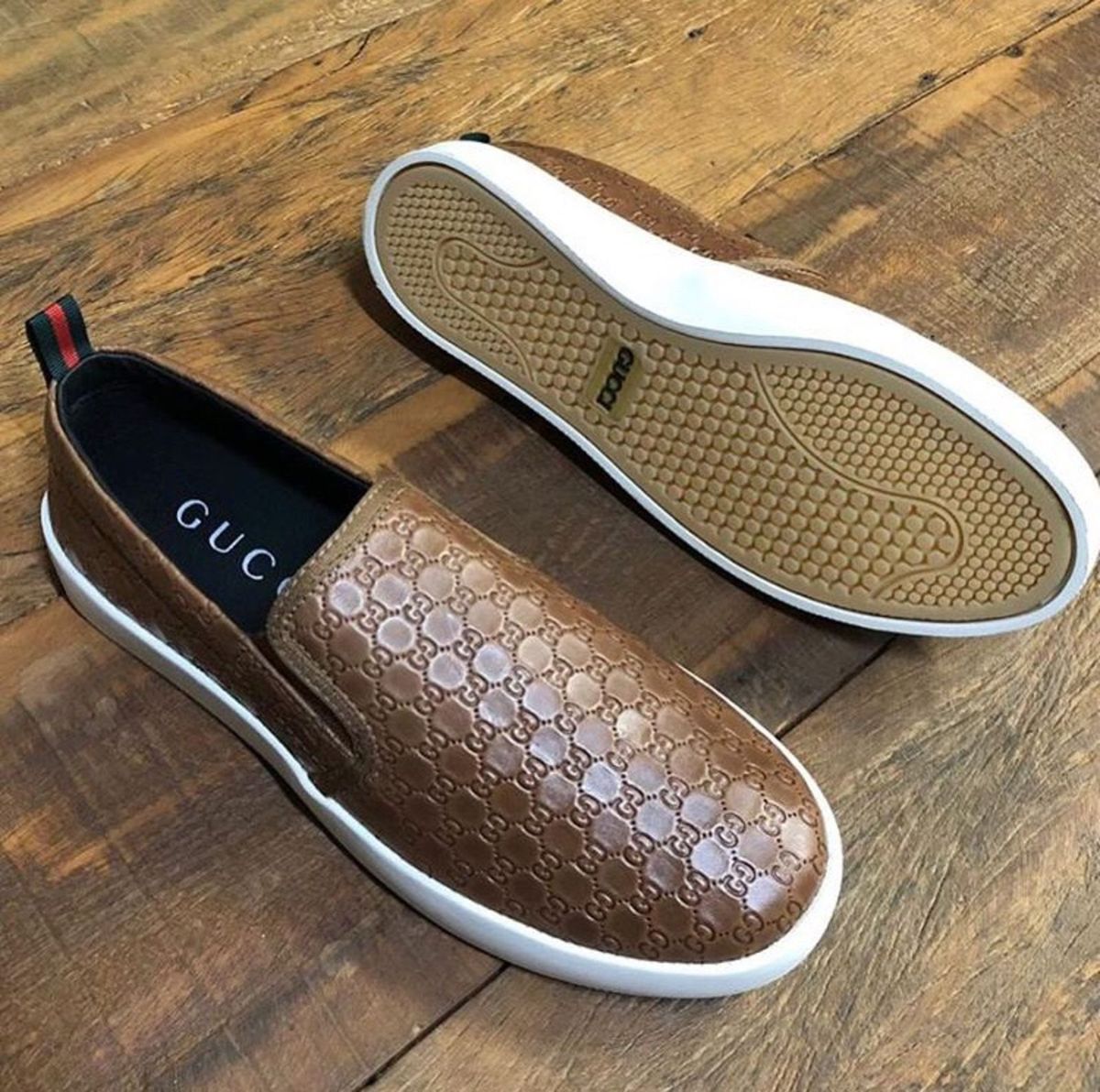 sapatilha masculina gucci