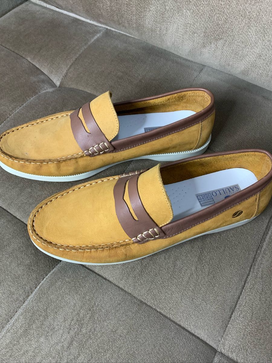 mocassim mostarda masculino