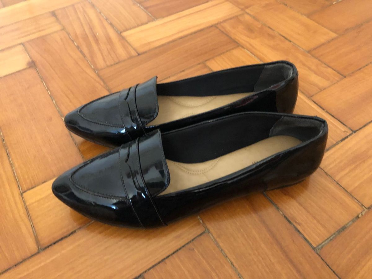 mocassim preto verniz feminino