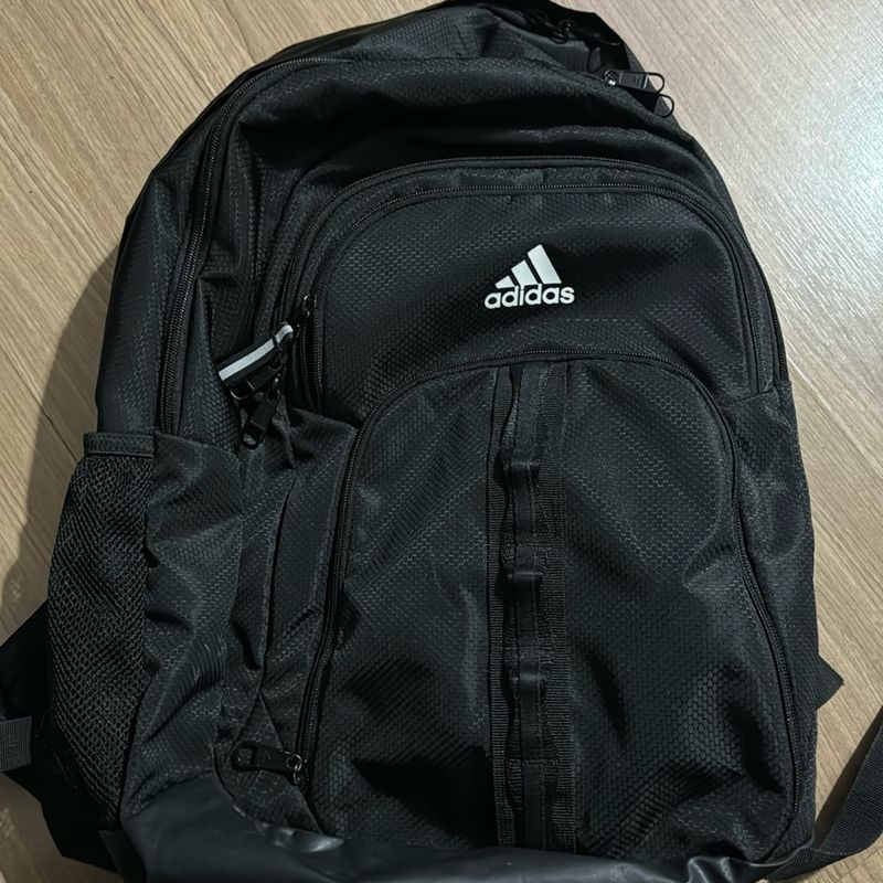 adidas backpack olx Inter Miami X Audi Jacket L it features a woven fabric that brings a modern edge to classic fan apparel plecak adidas - Moda w