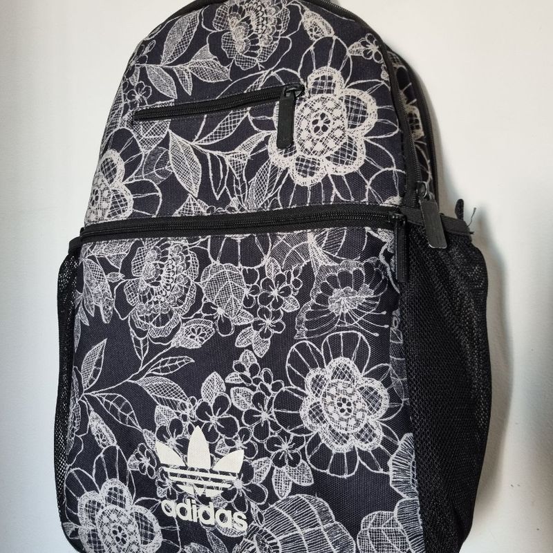 Mochila Adidas Originals Farm Essential Florido Preta Adidas Usado 106538936 enjoei