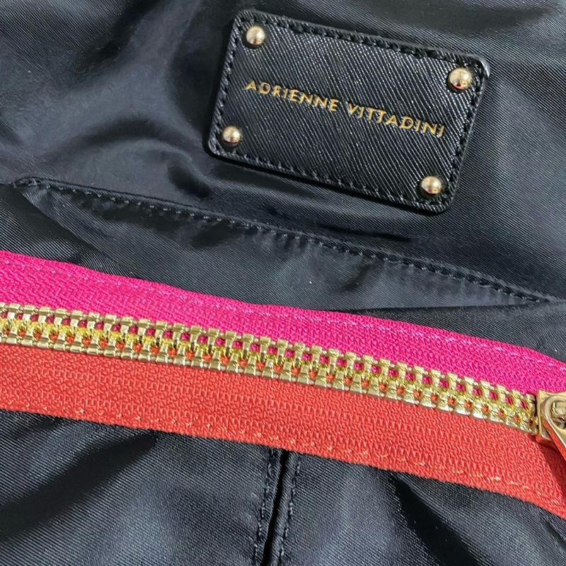 Adrienne vittadini online mochilas