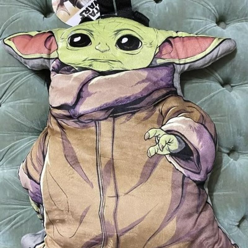 Almofada Baby Yoda Na Nave | Star Wars | The Mandalorian