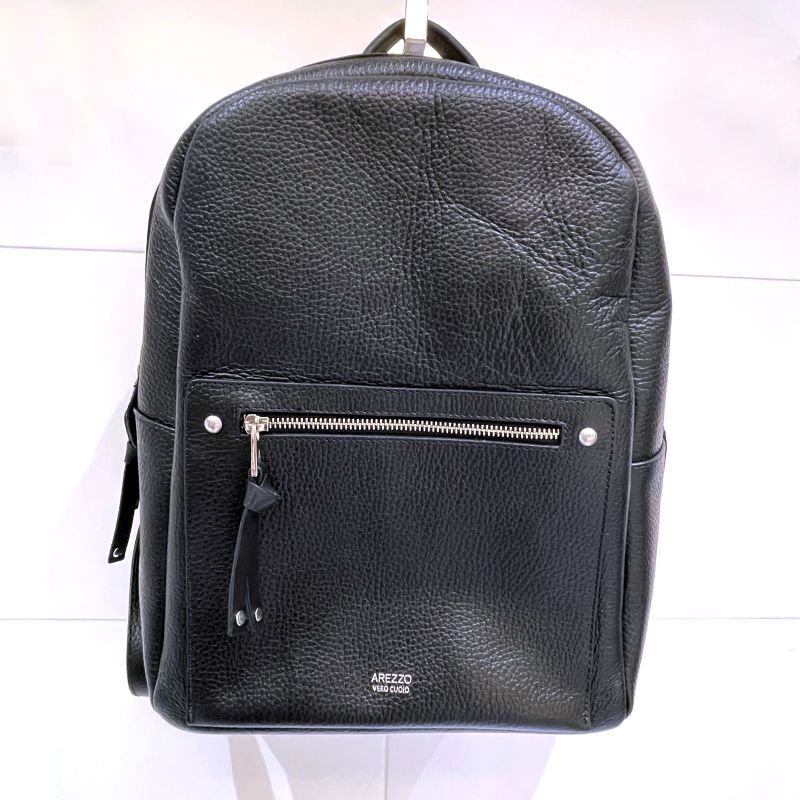 Mochila Arezzo para Notebook em Couro Mochila Feminina Arezzo Usado 96199284 enjoei