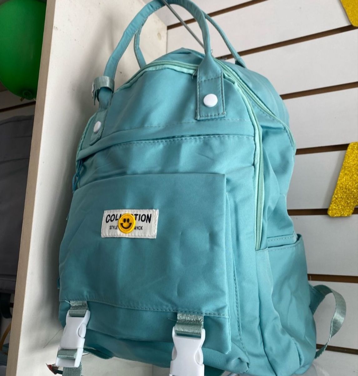 mochila-cabe-tudo-cor-verde-gua-mochila-feminina-nunca-usado