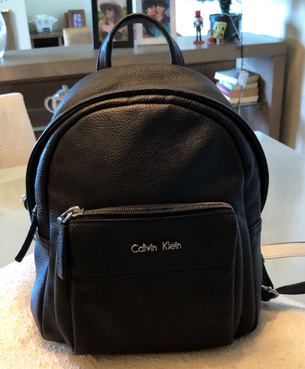 Calvin klein hot sale mochila feminina