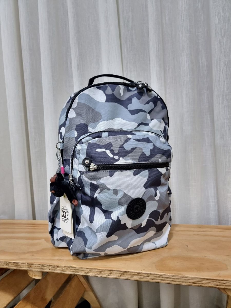 Mochila cheap kipling camuflada