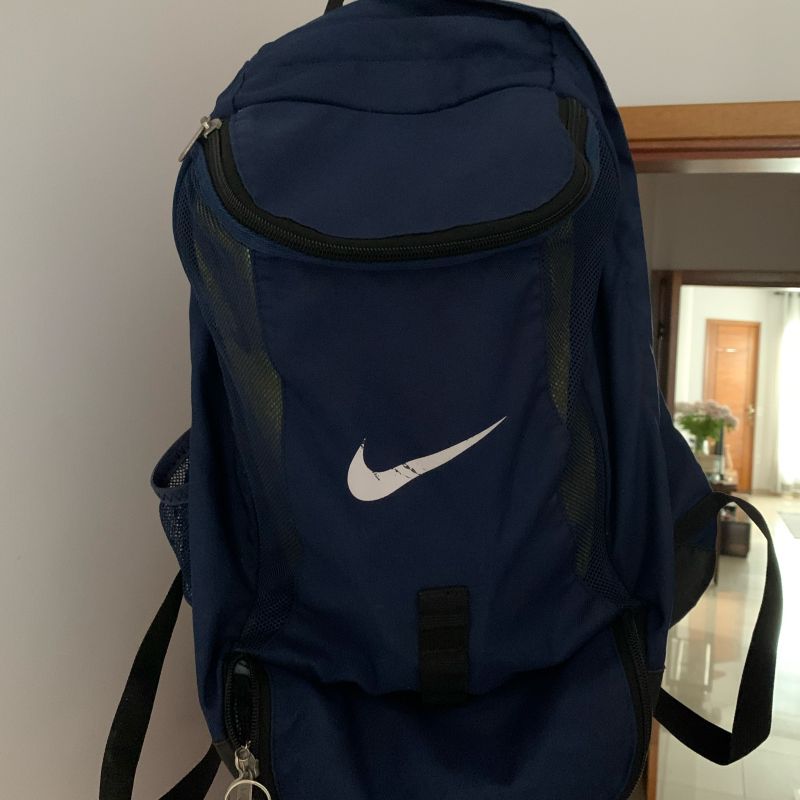 Nike team sales club swoosh backpack