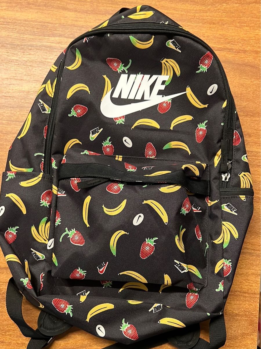 Mochila Nike Morangos e Bananas Mala Nike Nunca Usado 80149729 enjoei