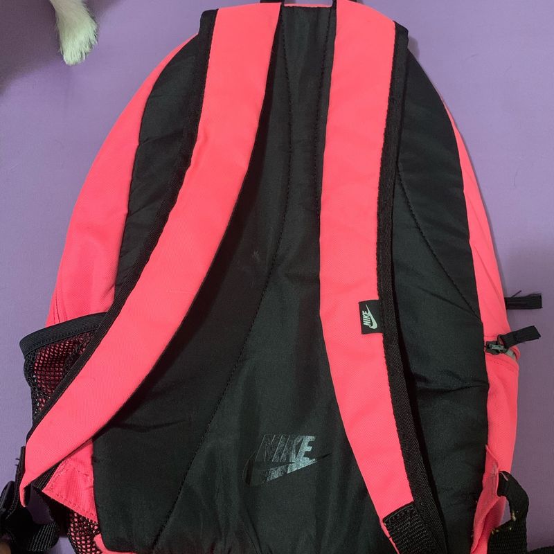 Mochila Nike Rosa Neon Mochila Feminina Nike Usado 103501531 enjoei