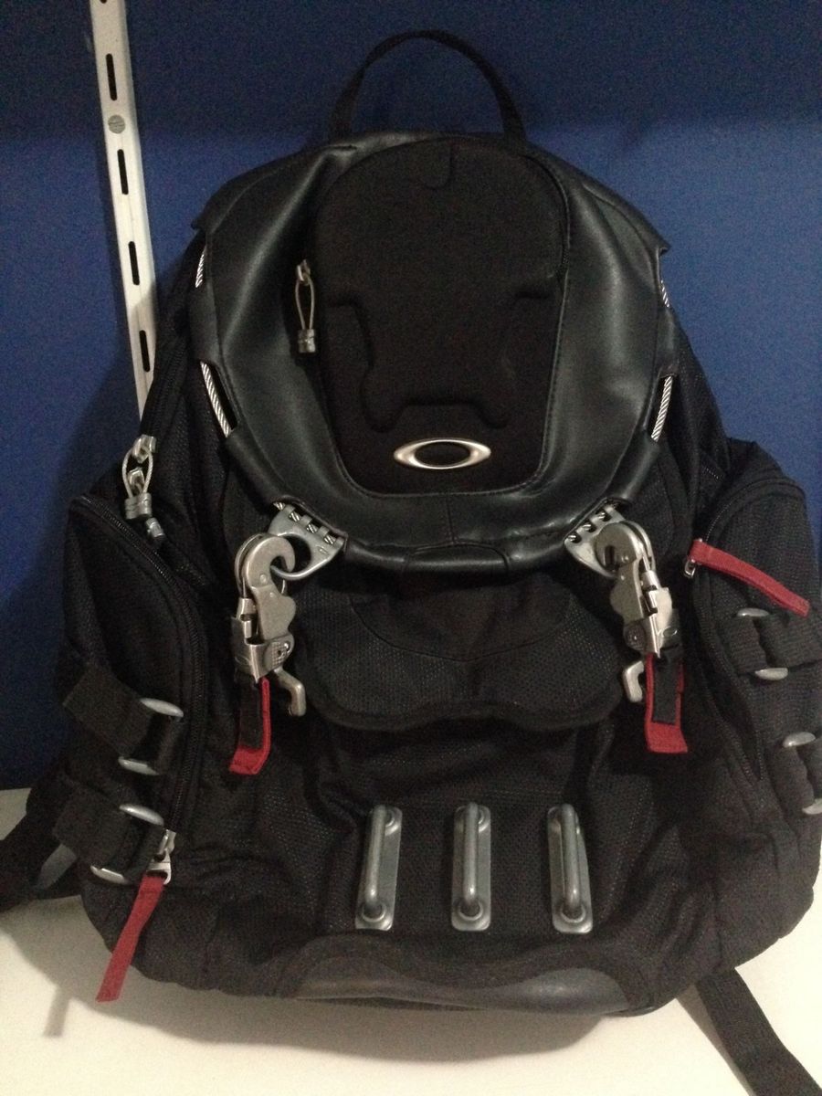 Mochila Oakley Bathroom Sink 23 Litros Bolsa Masculina Oakley Usado 28829486 Enjoei Mochila Oakley Bathroom Sink 23 Litros Bolsa Masculina Oakley Usado 28829486 Enjoei