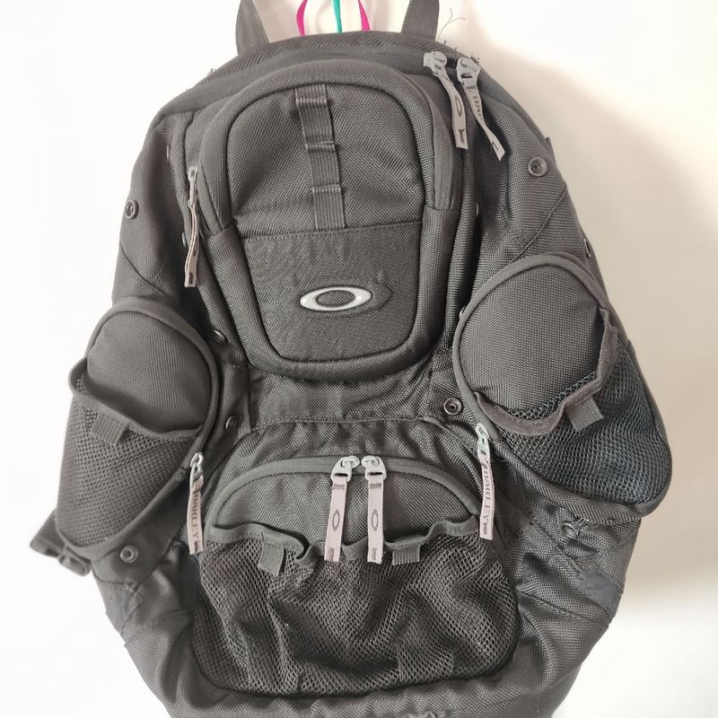 Oakley hardshell outlet backpack