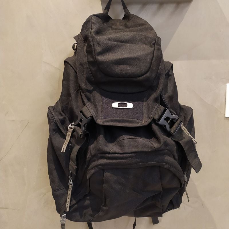 Oakley surf backpack on sale