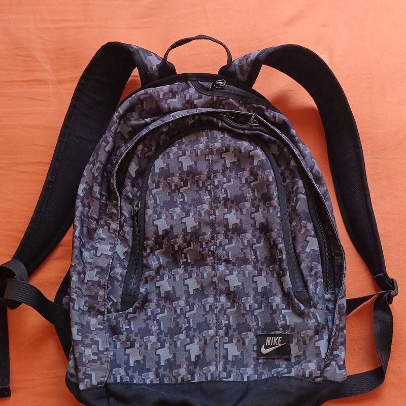 Mochila nike porta notebook hotsell