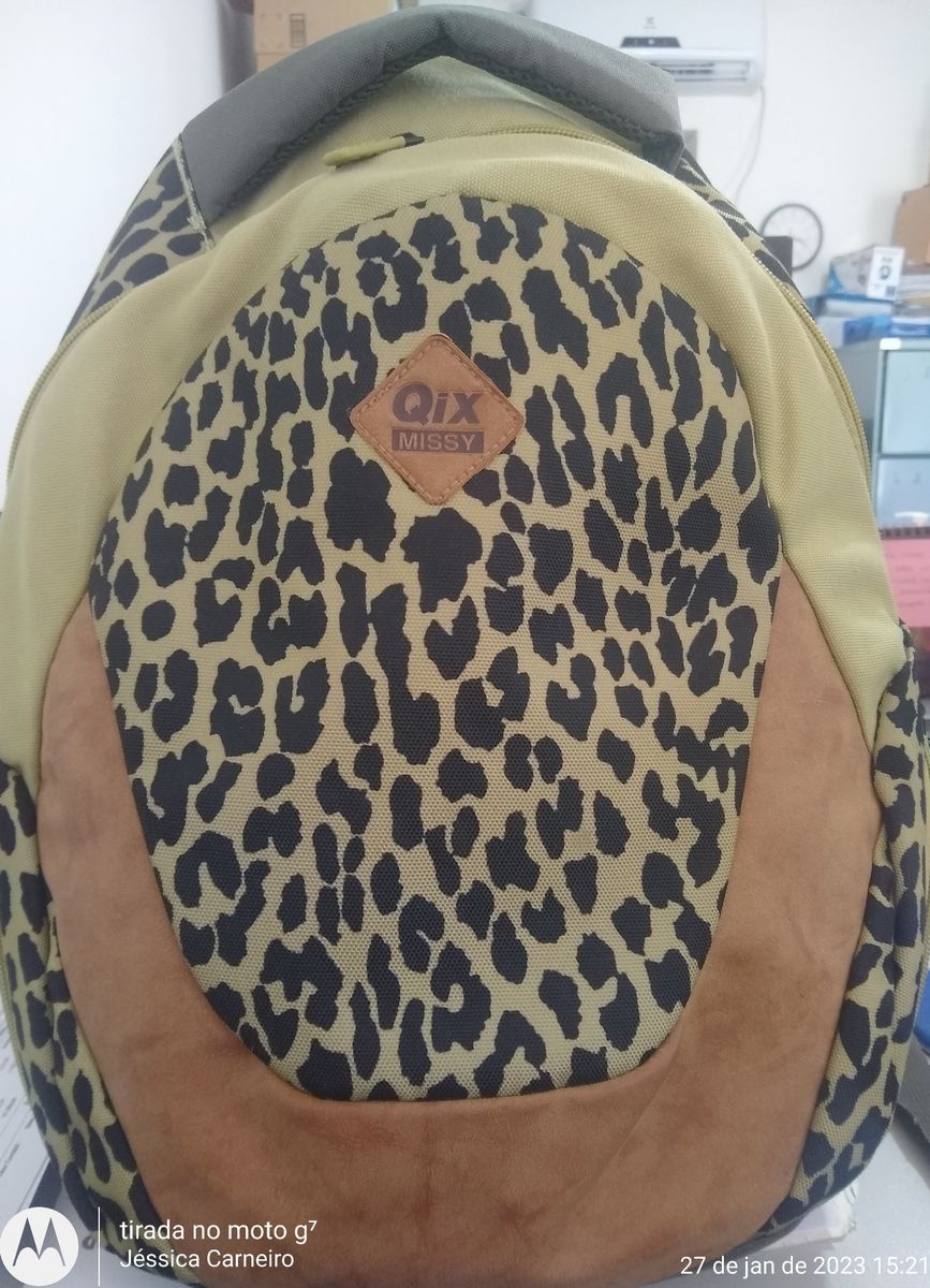 Mochila store qix feminina