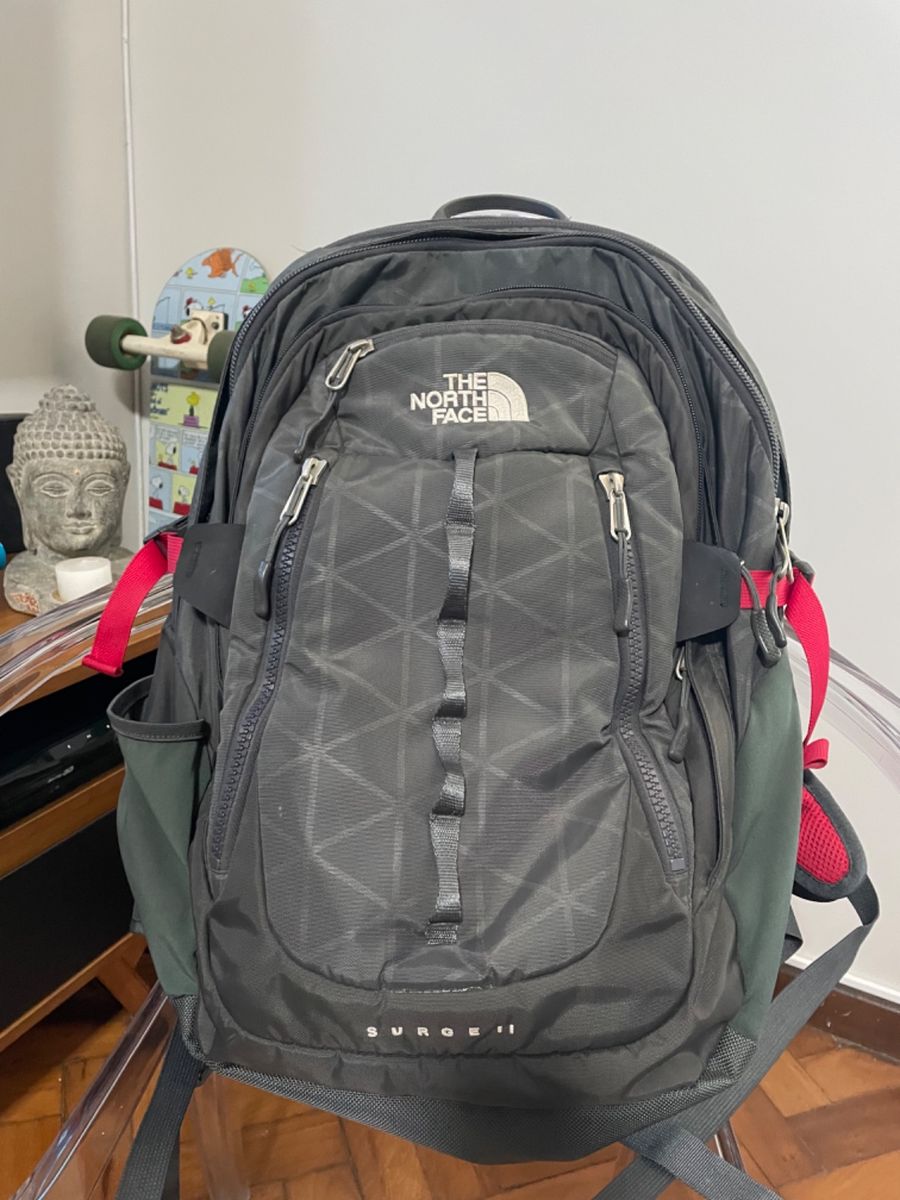 MOCHILA THE NORTH FACE SURGE